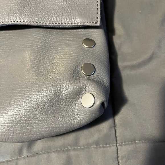 EUC Hammit VIP Meduim Montana reversible crossbody in Stingray Blue/Steel Grey - Picture 7 of 17